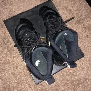 Jordan retro 12s
